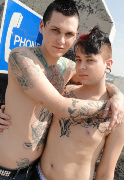 Rockabilly Twink Fucks Tatted Pierced Skater 